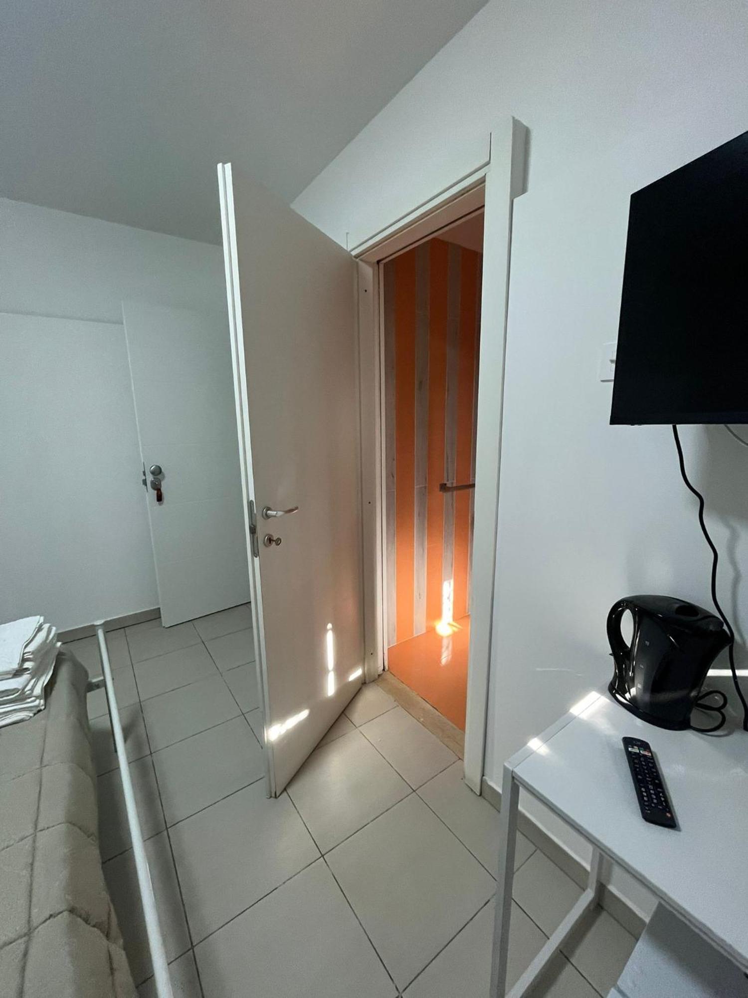 Aurora Rooms Pomigliano d'Arco Esterno foto